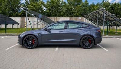 Tesla Model 3 PERFORMANCE - zdjęcie od sprzedającego