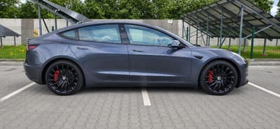 Tesla Model 3 PERFORMANCE - zdjęcie od sprzedającego