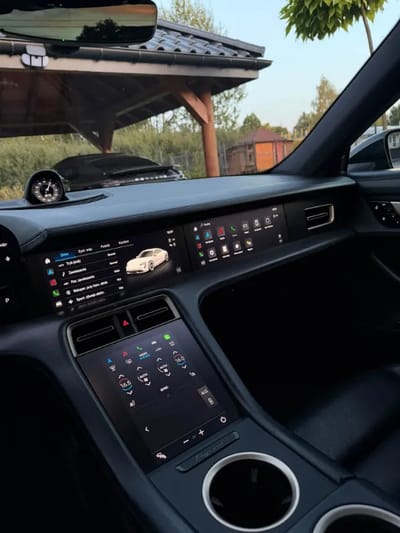 Porsche Taycan - zdjęcie 6