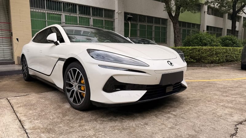 Denza Z9 GT Max