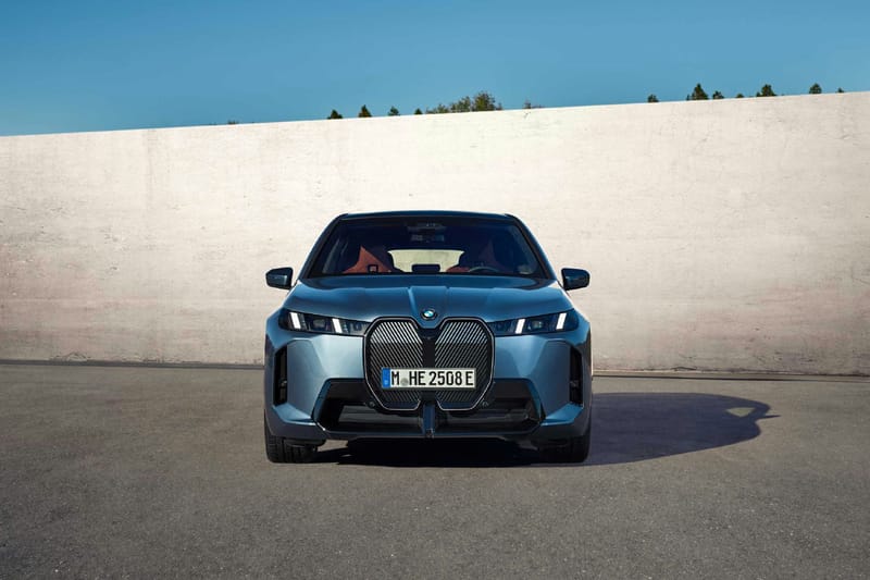 BMW iX