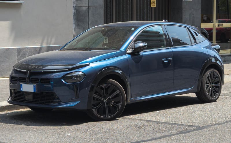 Lancia Ypsilon Elettrica