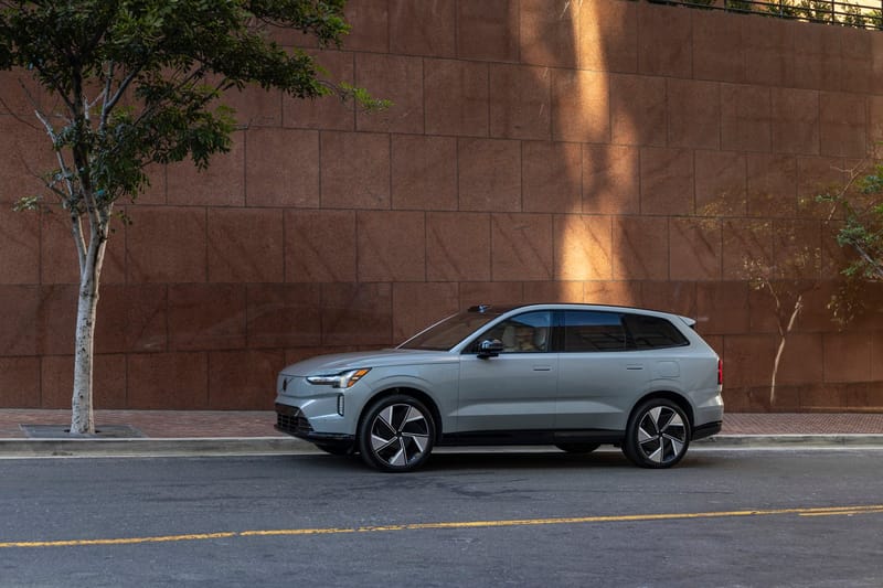 Volvo EX90