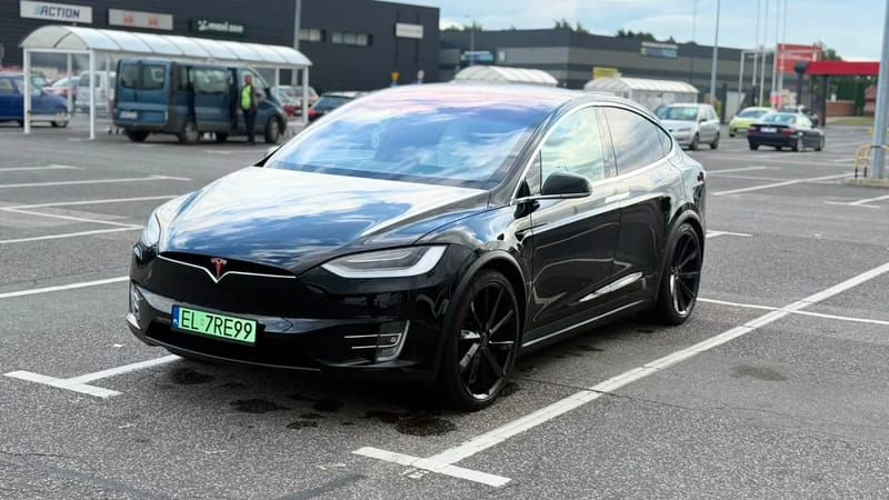 Tesla Model X